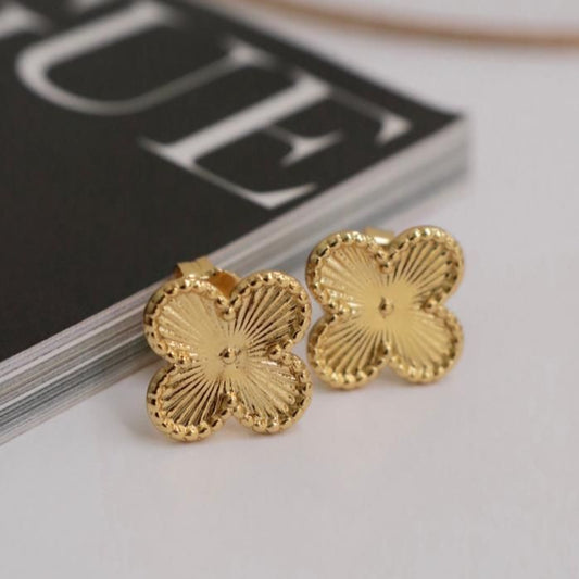 Clover Gold Studs