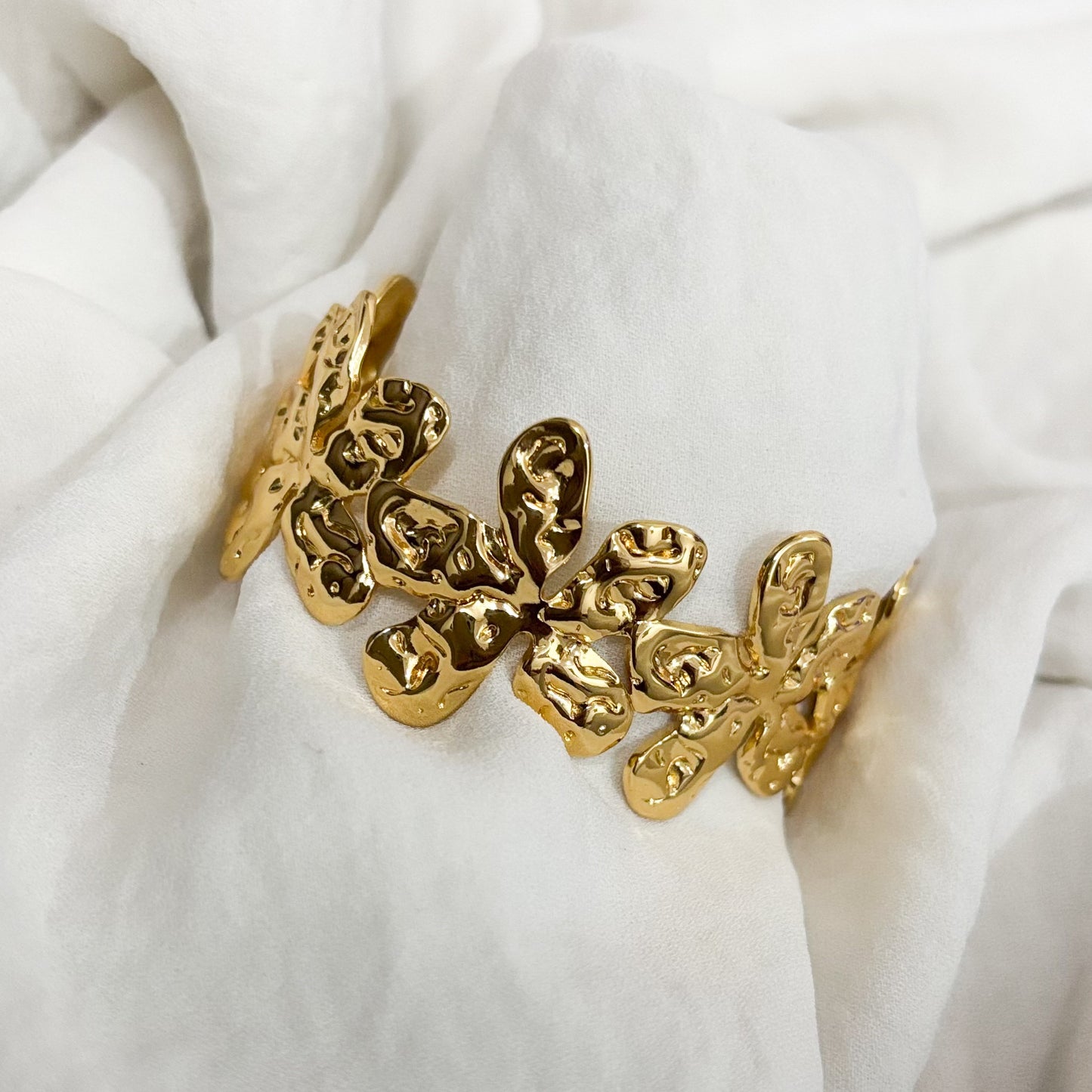 Floral HandCuff