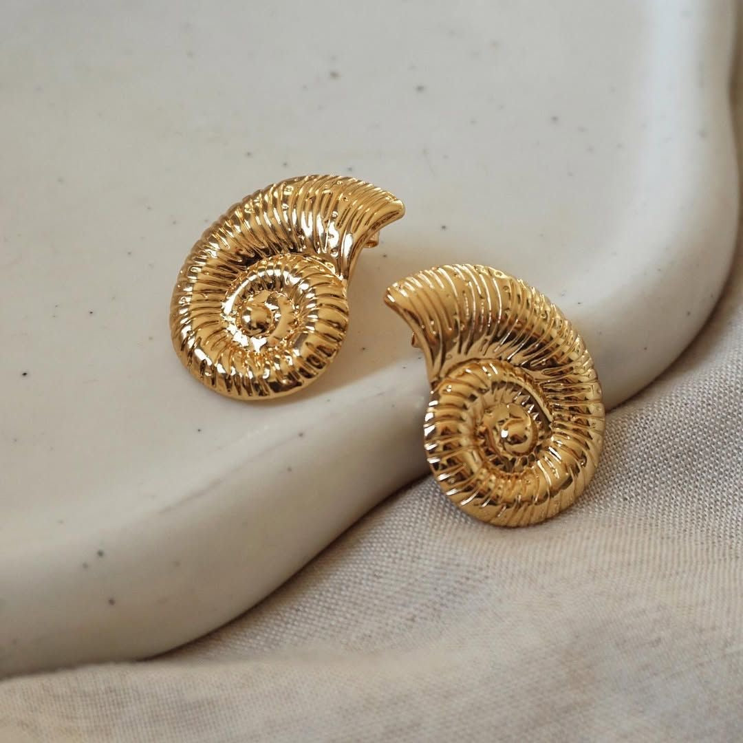 Shell Muse Earrings