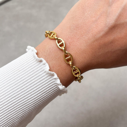 Bold Loop bracelet