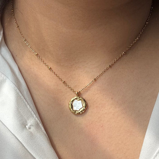 Luna Bloom Necklace